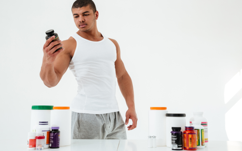 Os suplementos alimentares são produtos formulados para complementar a dieta e fornecer nutrientes 